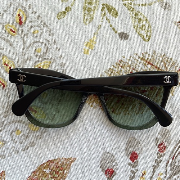 Women Designer CHANEL Sunglasses Cat Eye Used Great Condition - Picture 12 of 12
